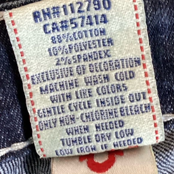 1187. True Religion Women's Dark Wash Skinny Jeans EUC Size 30 - Picture 5 of 8